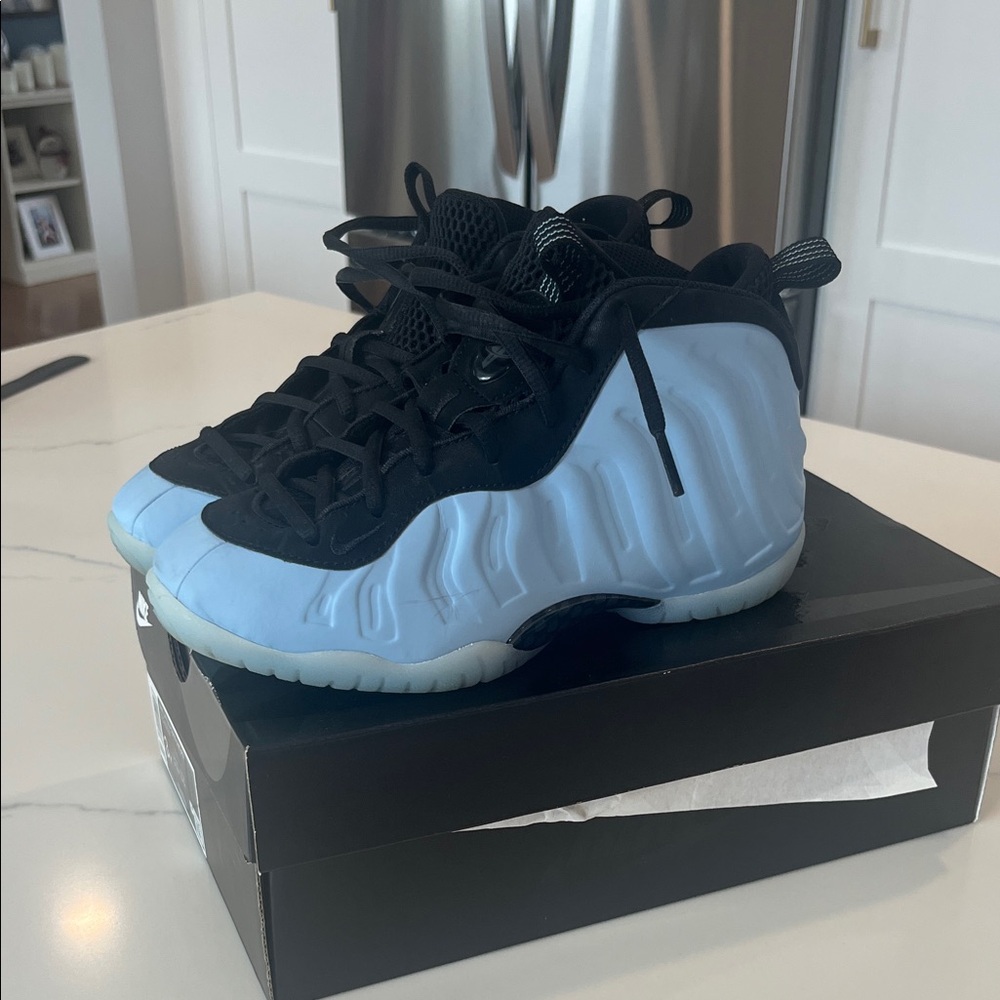 Nike Little Posite One Kids Black and Light Blue Sneakers